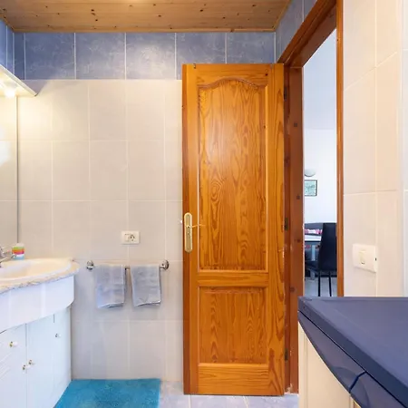 Apartamento With At 50 Meters, Swimming Pool And Wonderful Oceansunset View *